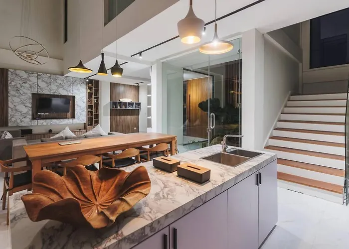 Villa Noix De Coco - Modern 4 Bedroom Canggu (Bali)